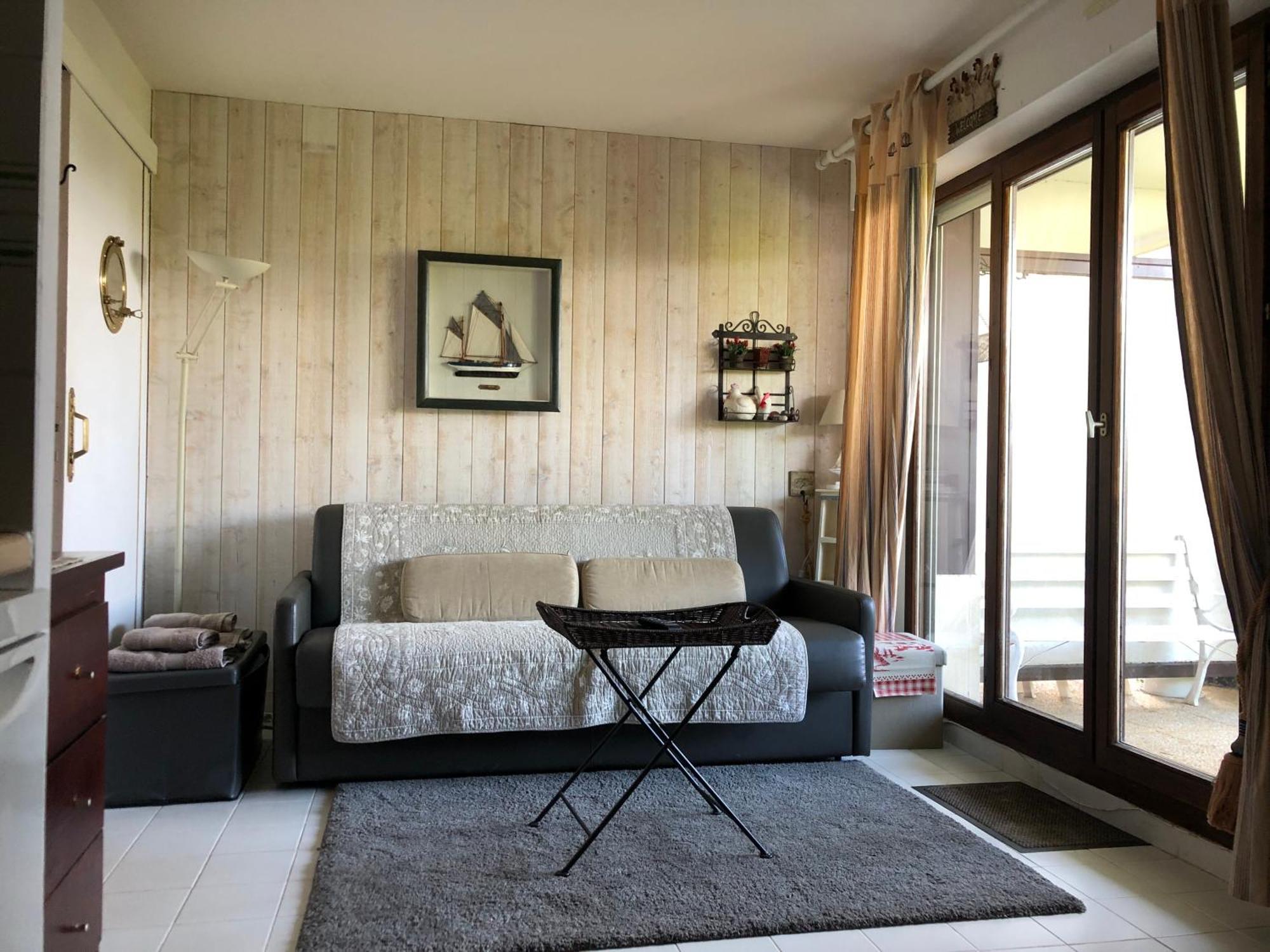 Studio En Rez De Jardin -"Le Petit Nid" A Trouville Exterior photo